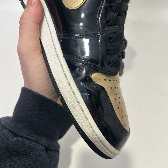 Nike Air Jordan 1 Retro High OG NRG “Patent Gold Toe" - Picture 10 of 13